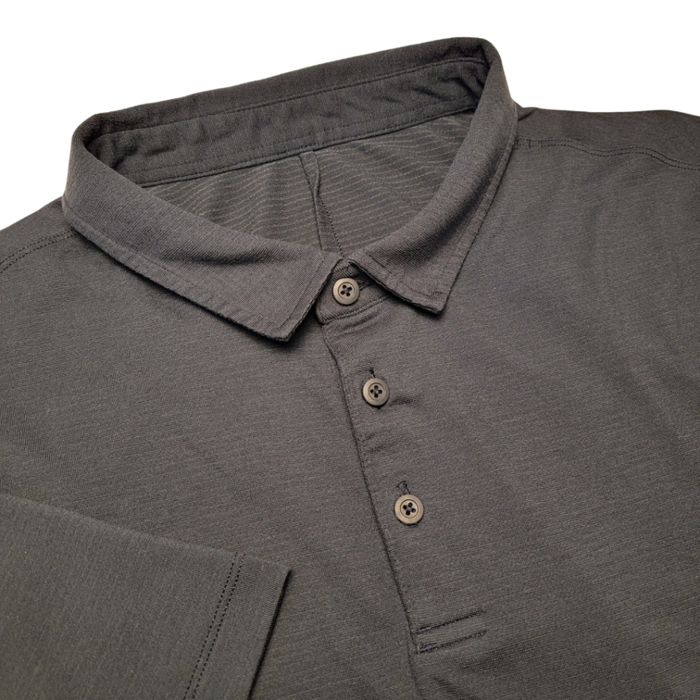 lululemon Navy Evolution Short-Sleeve Polo Shirt - Picture 5 of 5
